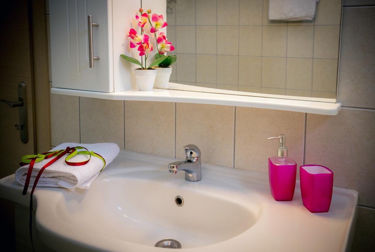 Second Home سكالا سوتيروس المظهر الخارجي الصورة